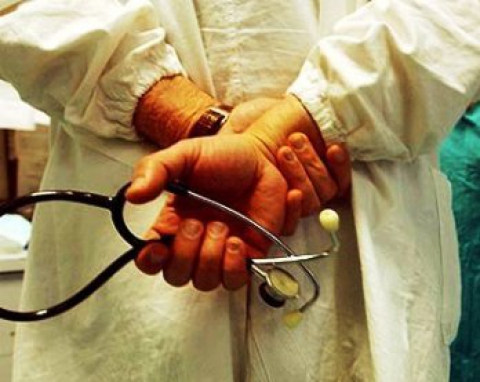 Medici obiettori: a Bari fenomeno diffuso, �ma la prestazione va assicurata�